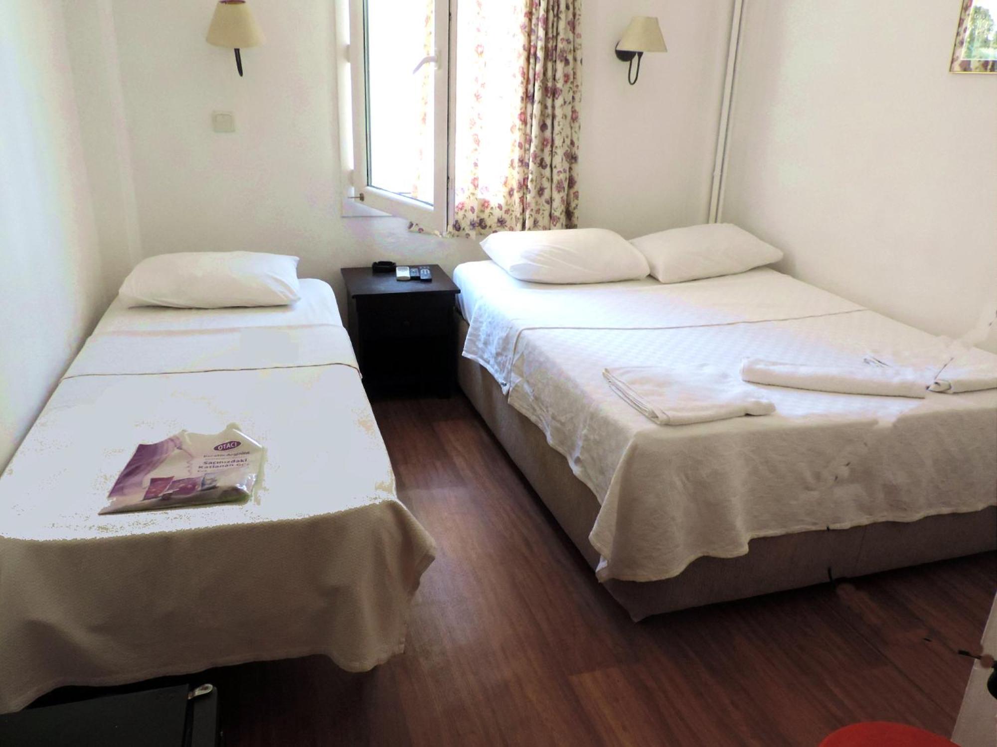 Bircan Hotel Bodrum ภายนอก รูปภาพ