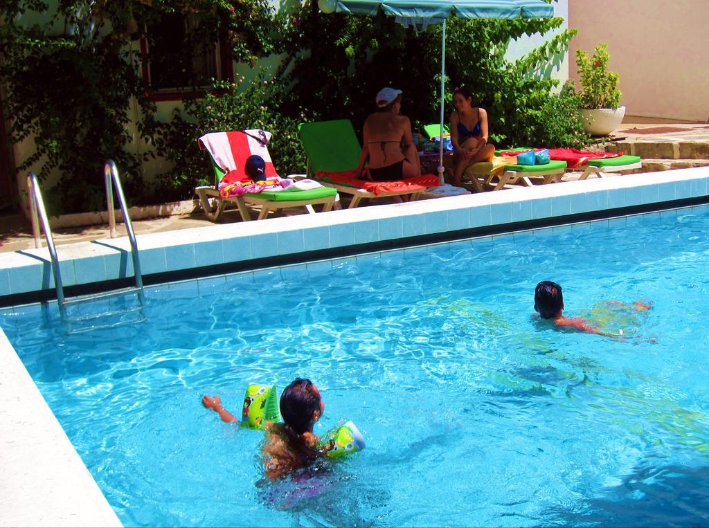 Bircan Hotel Bodrum ภายนอก รูปภาพ